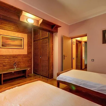 Nicole Holiday home *