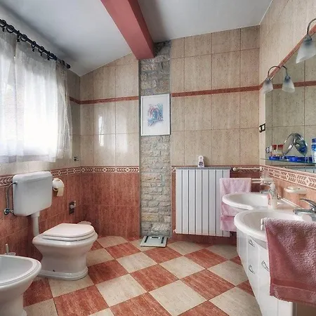 Nicole Holiday home *